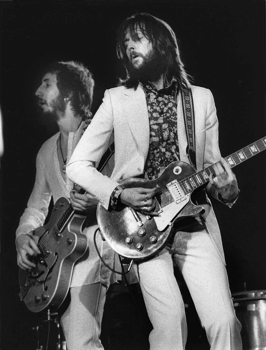 soundsof71:  Pete Townshend &amp; Eric Clapton, 1973, by Barrie Wentzell
