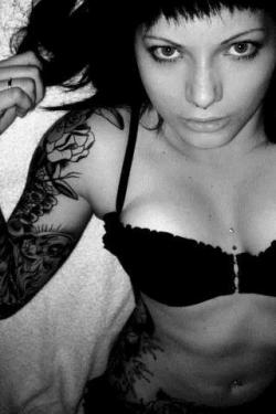 nothing-beats-tatooed-babes:  More here Nothing