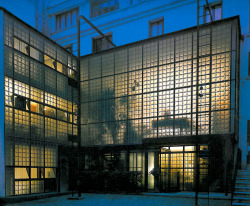 sulphuriclike:Pierre Chareau_Maison de Verre_1928