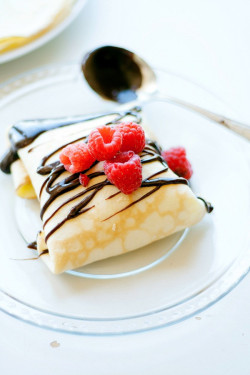 confectionerybliss:  Ice Cream Crepes And