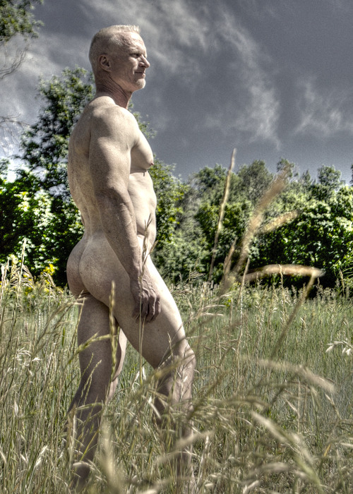 malesuality: Ben photographed by MasculumForma. Part 2. You can enjoy more of MasculumForma’s 
