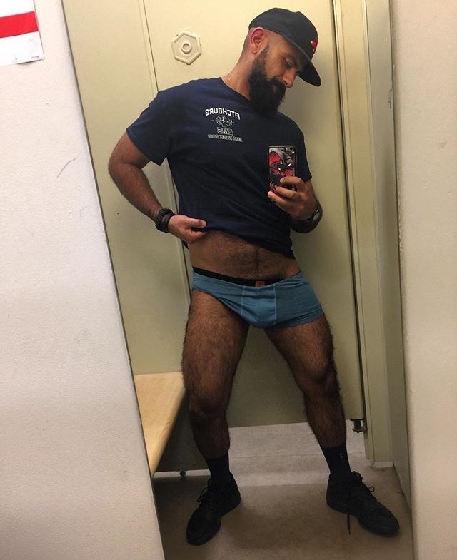 cub-buns:  beardburnme:  dantheman071979 Instagram  Fuck yesssss