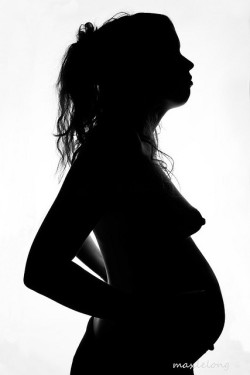 prettypreggiethings:  Malou enceinte @ Studio , (Guyancourt) | 11.02.2008 by maxlelong on Flickr.http://prettypreggiethings.tumblr.com/ @prettypreggiethings.tumblr.com #pregnant #beautiful pregnant #pregnant nude 