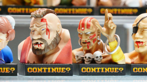 elcondensadordf:  Impresionantes bustos de los personajes derrotados del Street Fighter 
