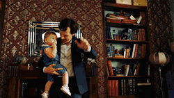 meetmyinnerdemons:  These. These are the scenes I LOVED. PARENTLOCK - awwww cute cute cute :3 this keeps me warm and cozy insideMORIARTY - I always liked him, the best villain ever-forever and this entrance was STUNNINGSHERLOCK IN A BEANIE - no comment