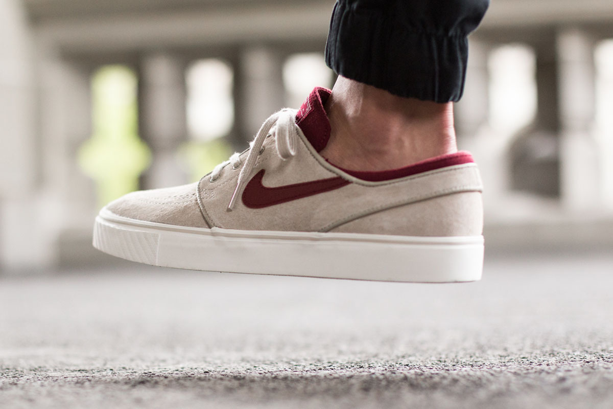 nike zoom stefan janoski on feet