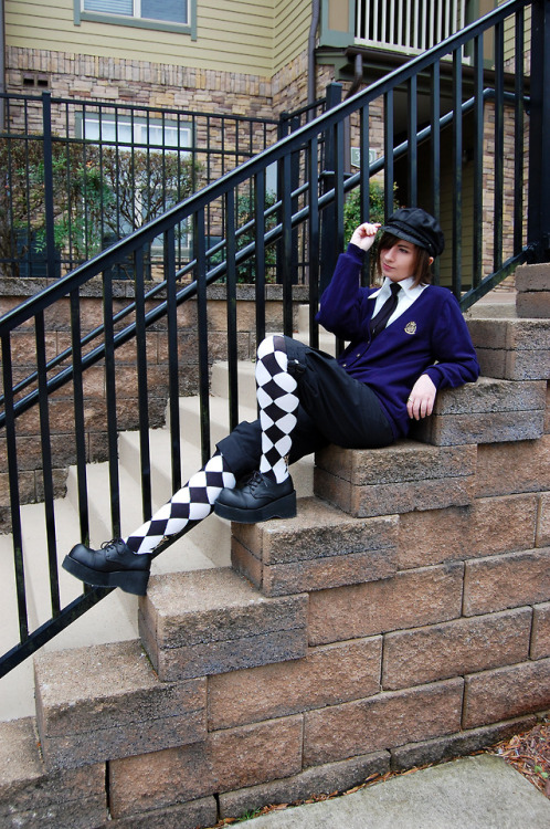 A casual school-themed coord from a while back.Sweater, OTKs, Bag: Alice and the PiratesPants, Blous