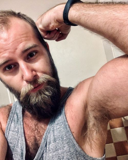 https://64.media.tumblr.com/4f260ed7e1af18b622eaa7fb5858c213/911c39e7cda6c257-3a/s500x750/fe20603d2303d1ddd9bb5da71bb7b2c69a174cf8.jpg