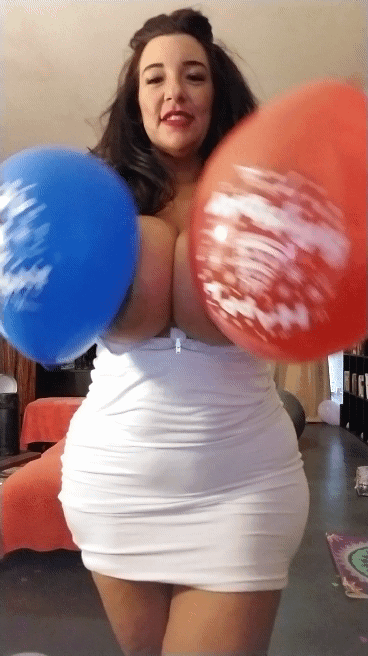 pahornball:  beautifulsubby:  So many ask for more pics in the white dress.  I found