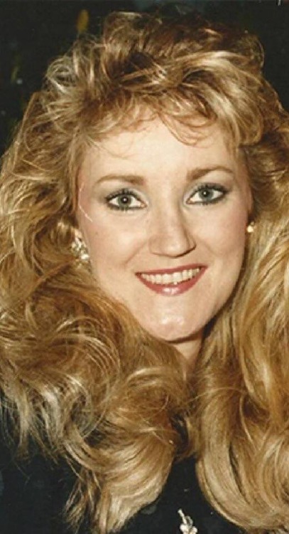 rev-another-bondi-blonde:“In 1984, when Ruth Coker Burks was 25 and a young mother