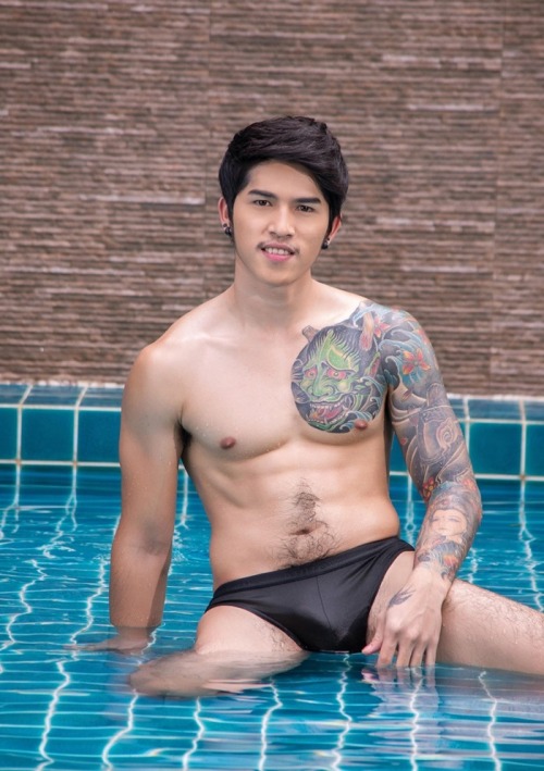 XXX thairocky:  : Thai Model : Top sarawut ท็อป photo