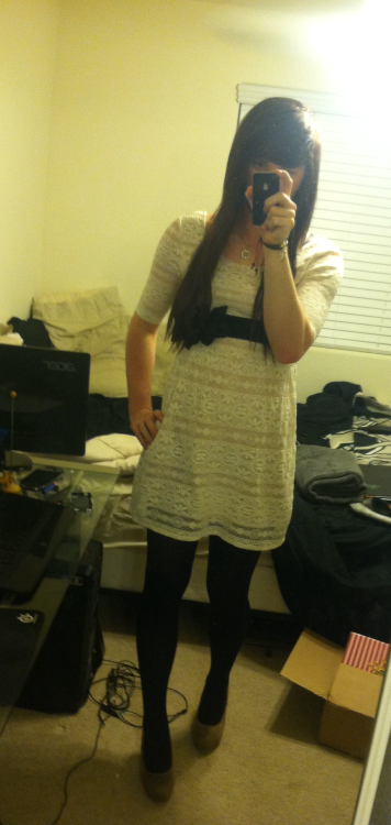 missrachelnoel: Tell me which one you think is the best. Last picture (3rd) … The belt around