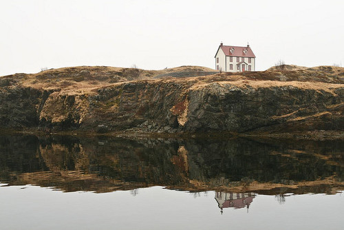 thesneakylittleminx:  Neufundland_2008_1083 by ingoism on Flickr. 