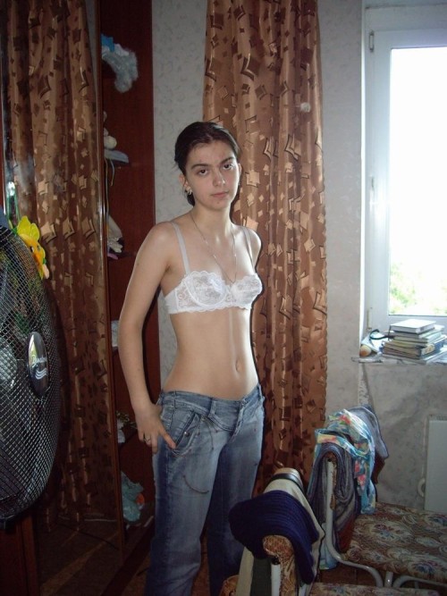 Sex stopisreplay:  Gül Bahar.  Hot teen girls pictures