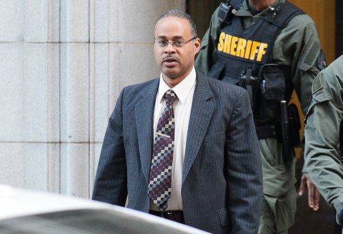 thingstolovefor: Freddie Gray case: Officer Caesar Goodson Jr. not guilty on all 7 charges  Aft