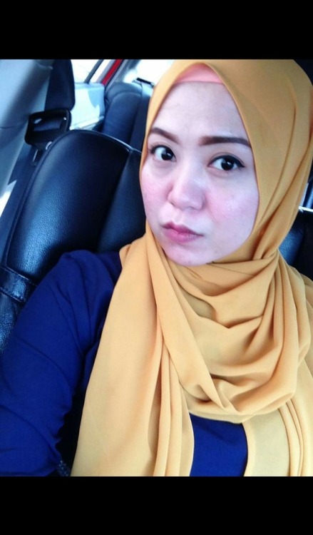 awekmalaysiamantap:Zaza Eila.. Umur 30 Tahun.. Janda anak 1..kerja nurse..Body memang superb! Pemina