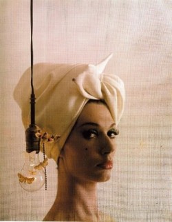 candypriceless:  Simone D’Aillencourt by Melvin Sokolsky, 1960s