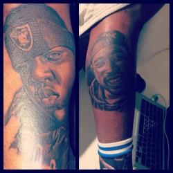 understanddafundamentals:  Wale’s new Biggie &amp; 2Pac tattoo on his legs  