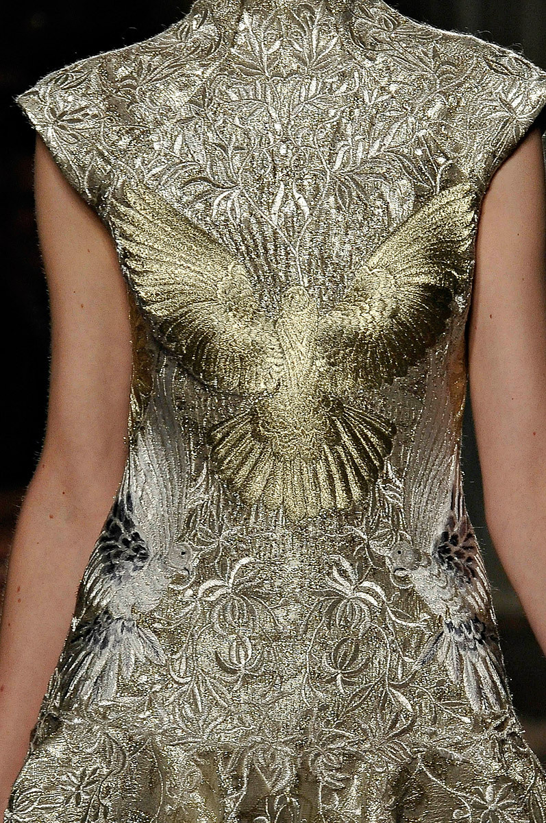 natauscha:  Marchesa’s Fall/Winter Collection for 2012 - designed by Georgina Chapman