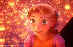 disneygoddess:whataslayeris:Tangled parallels —> The Little Mermaid i’ve been waiting for this to