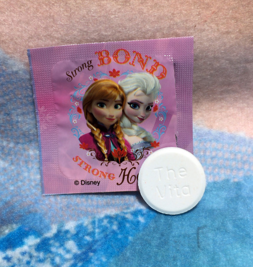 hijackspace:  constable-frozen:  Kids Vitamin C  i thought those were condom wrappers i was like ok the frozen marketing rly is going to wild lengths