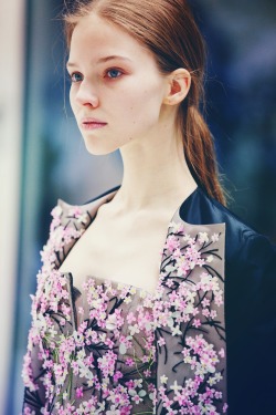 girlannachronism:  Christian Dior spring 2013 couture fitting