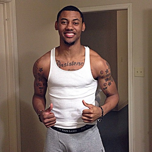 lightskinnedboys:  So friendly and cute