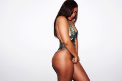 allthickwomen:  #Damnjamm   IG - @Damn_Jamm