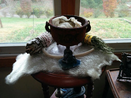 mori-girl-life:cedar &amp; sage sealskin &amp; snakeskin