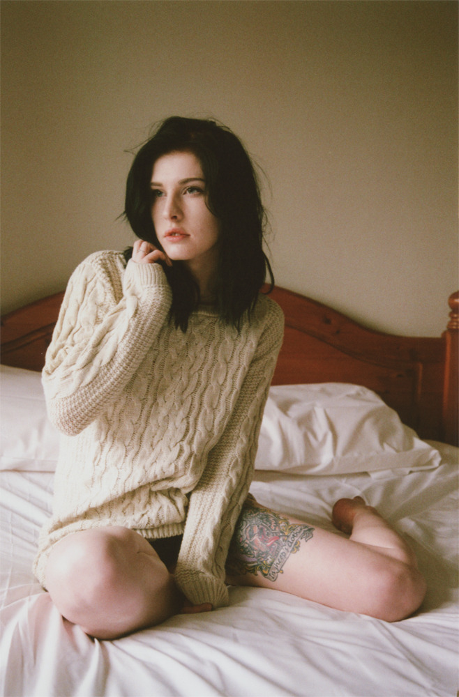 robdibbler:  From a shoot on a dull and soggy wednesday with a local model. I noticed