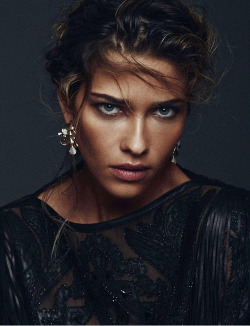 Ana Beatriz Barros by Xavi Gordo for ELLE Spain, January 2015