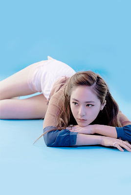 femaleidols:    4walls – krystal  