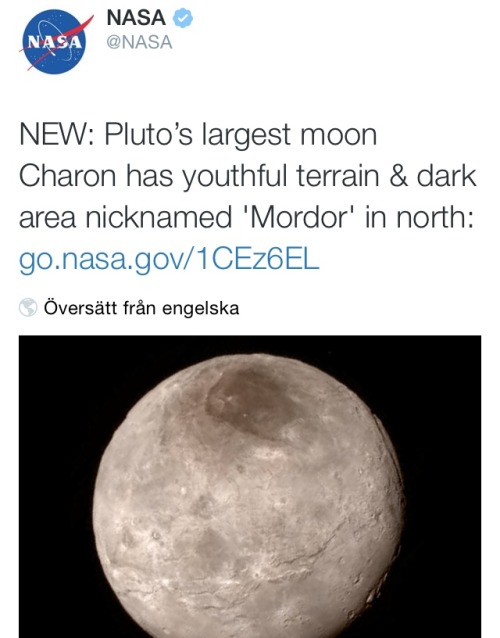 frenchcatmiaouw: mordor is officially billions of miles away, i guess you could say one simply does 