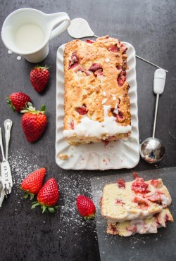 foodffs:  EASY FRESH STRAWBERRY QUICK BREADFollow for recipesGet your FoodFfs stuff here