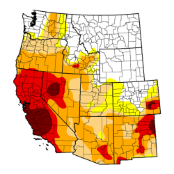 helvetebrann:  think-progress:  Drought now covers every last INCH of California.  This summer is going to be really fucking bad.   To all my Californian followers: You need to be doing everything you can to conserve water right now. Let your grass die.