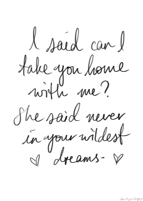 world-by-sasha:  kissmeok:  my blog will make you happy  http://world-by-sasha.tumblr.com/