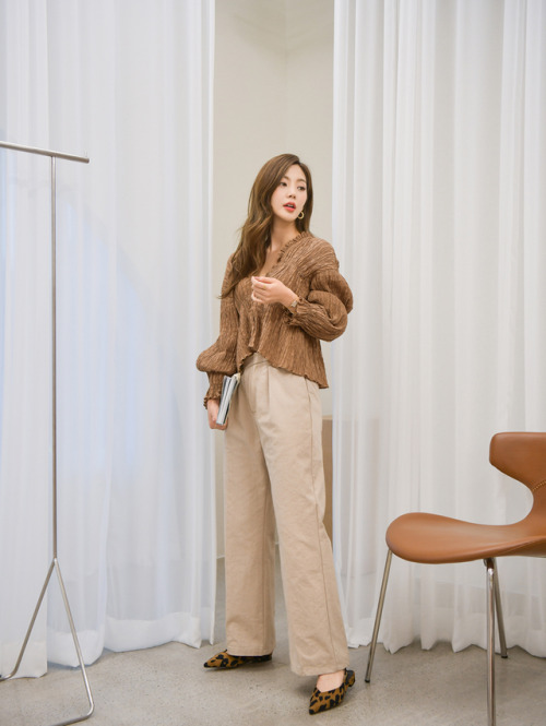 korean-dreams-girls:  Lee Chae Eun - September 02, 2019 Set  