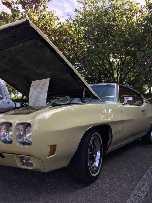 Immaculate 1970 GTO currently loved by and owned by a former GM engineer. This car is cloaked in Sie