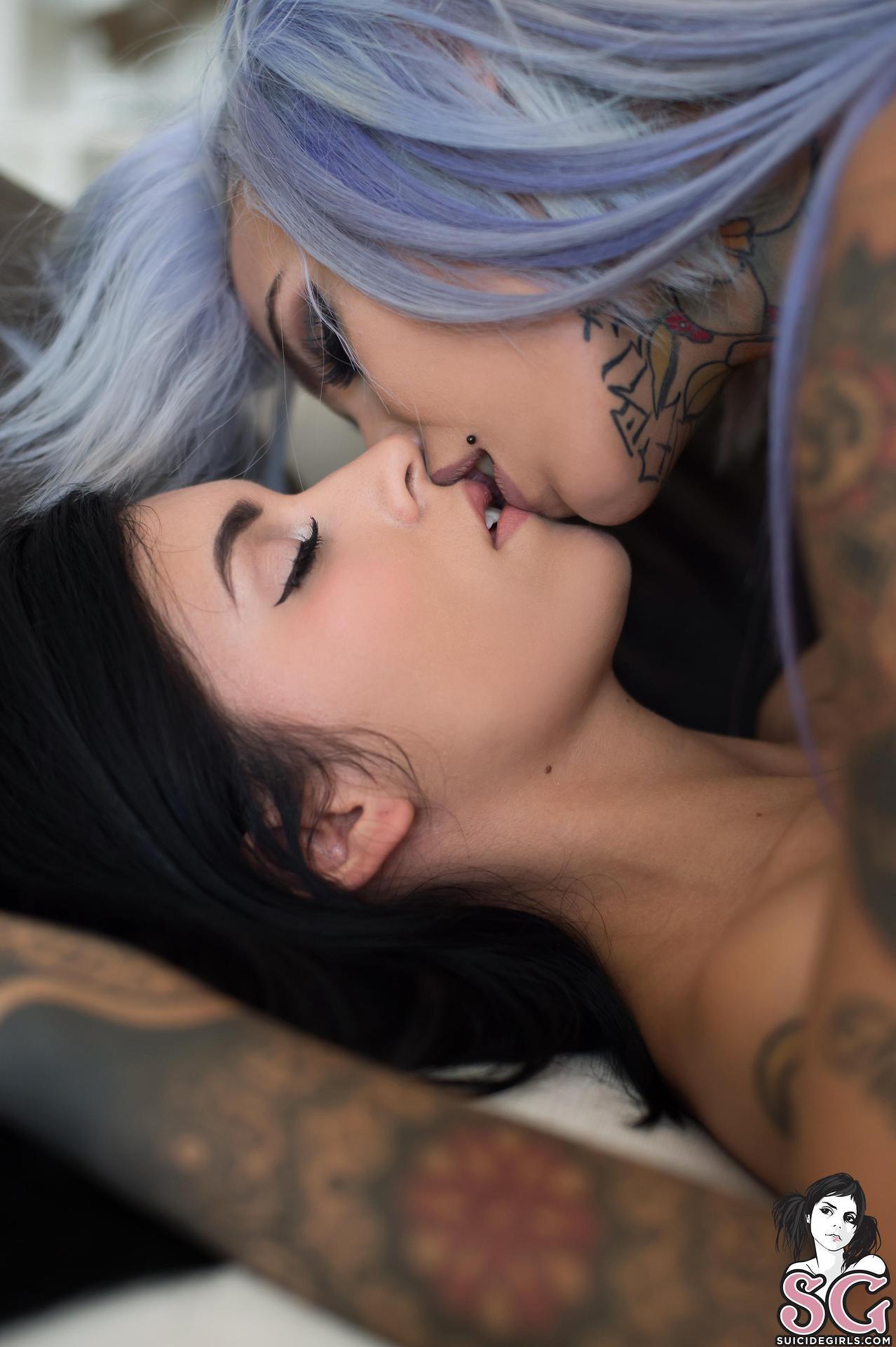 weshouldgooutsidesgfan:  Coralinne + Fishball - TiedPart 3/3SuicideGirls Set(02/16/17)
