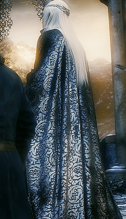 inthiskingdomwewillendure — Thranduil's blue-silver robe in 4k
