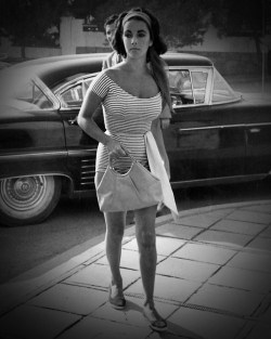 gatabella:  Elizabeth Taylor during the filming of Suddenly Last Summer, 1959 