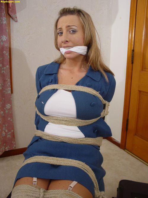 bondagehedgehog:  Julie Robbins porn pictures