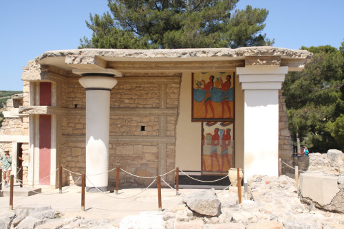 ancientart:The Minoan palace of Knossos, Crete. With already a history of extensive human occupation