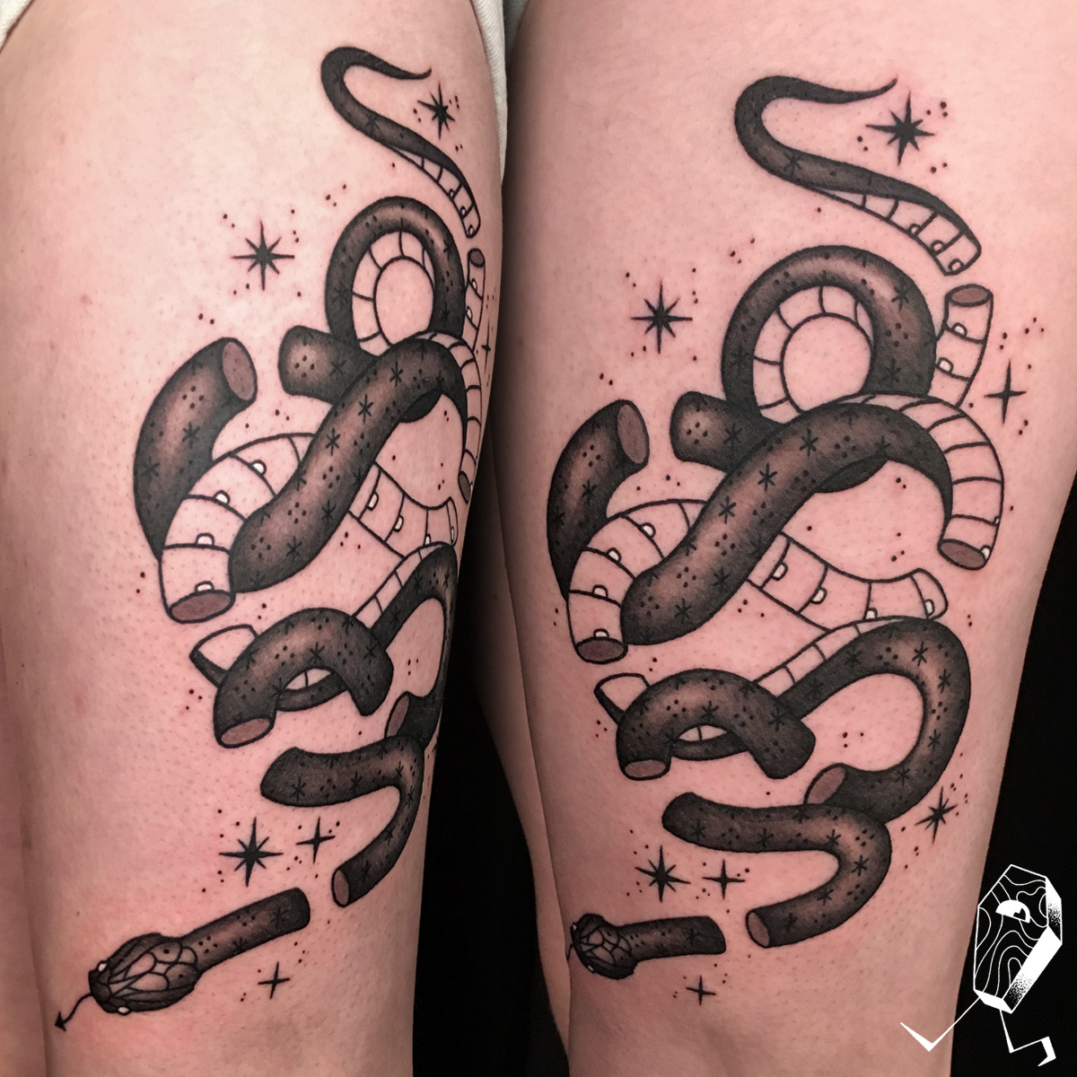 Cobra Hip & Thigh Tattoo | Tattoo Ideas For Men & Women in 2024