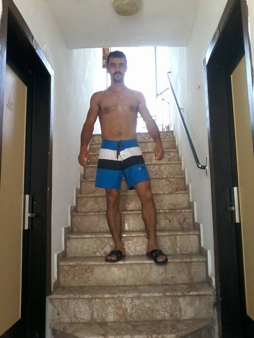 HOT TURKISH AND KURDISH GUYS