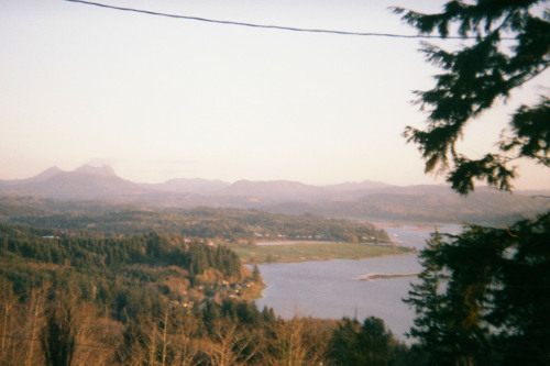 padehler:  sunset at the column3.20/21.14Astoria, OR 