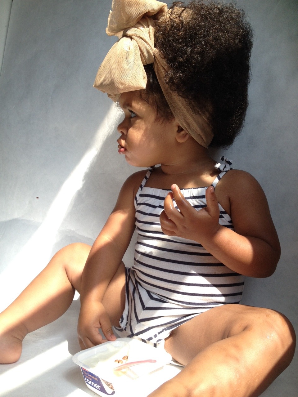 mookie-is-mindless-for-girls:  babycakesbriauna:  Precious little smush elegantpaws