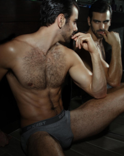 amazingmalenudity:  Nyle DiMarco 