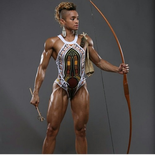 whinemum: athleticsistas: Altara Felicia @fightingspiritandass Strength, sexiness, beauty, gracefu