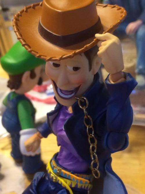 samurailincolnsrk:Yare yare daze. There’s a Stand in my boots!